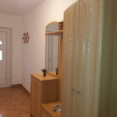 Apartment Ana
